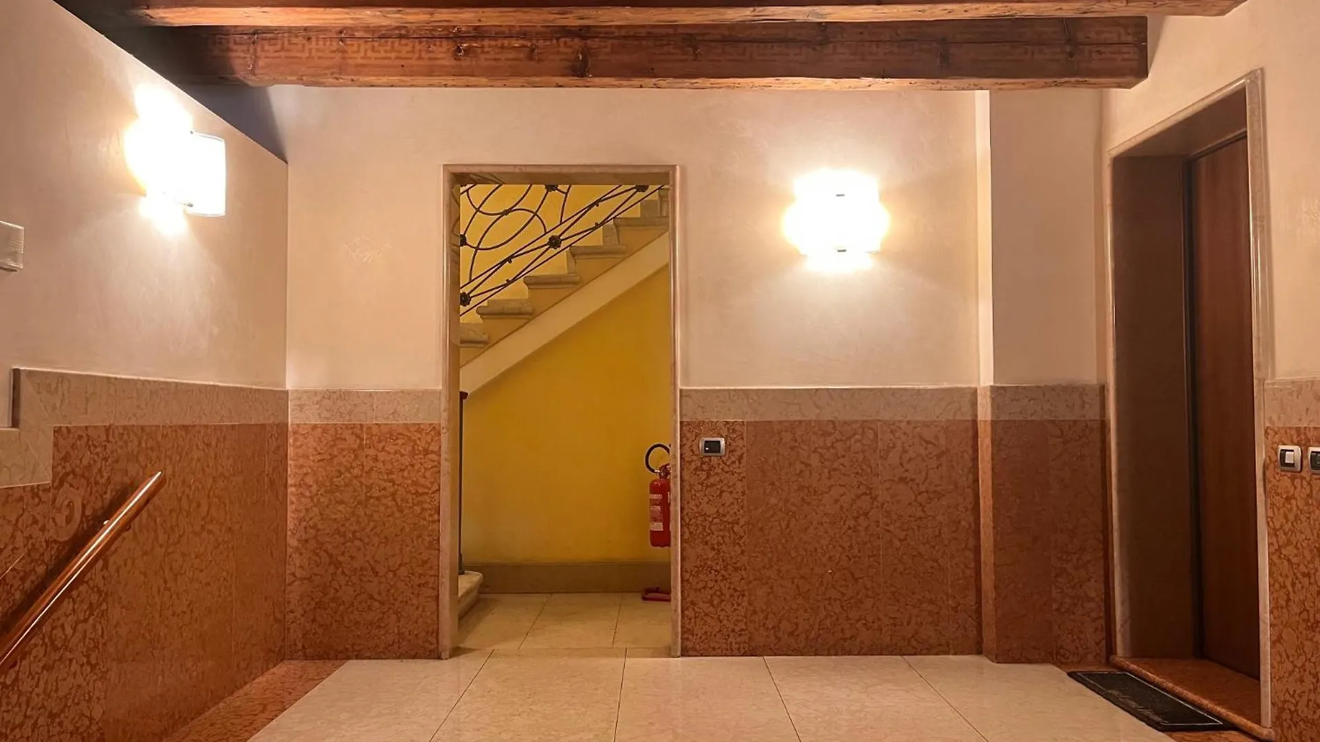 Piazza Erbe Lodge Verona