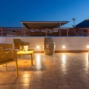 casa-pepe-terrazza.sicilyhotelsitaly.net/