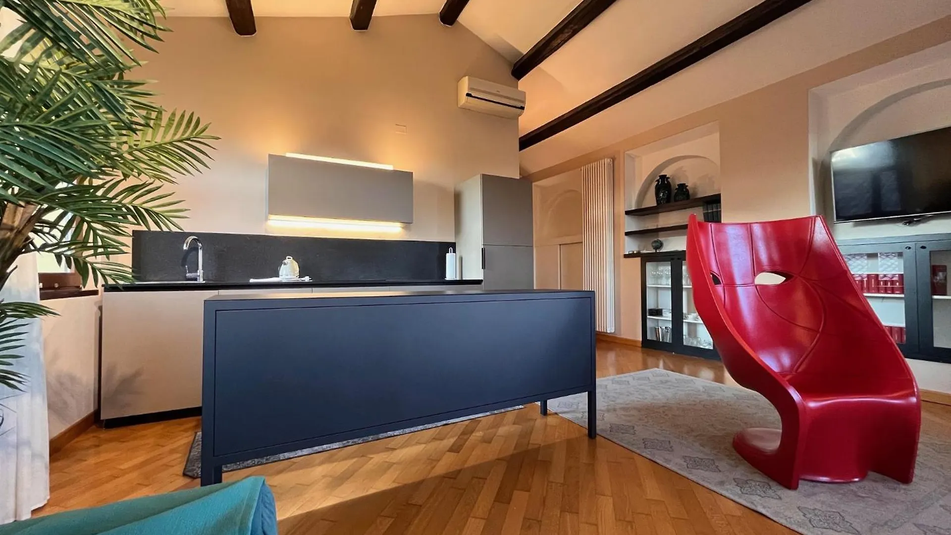 Piazza Erbe Lodge Verona Apartmán