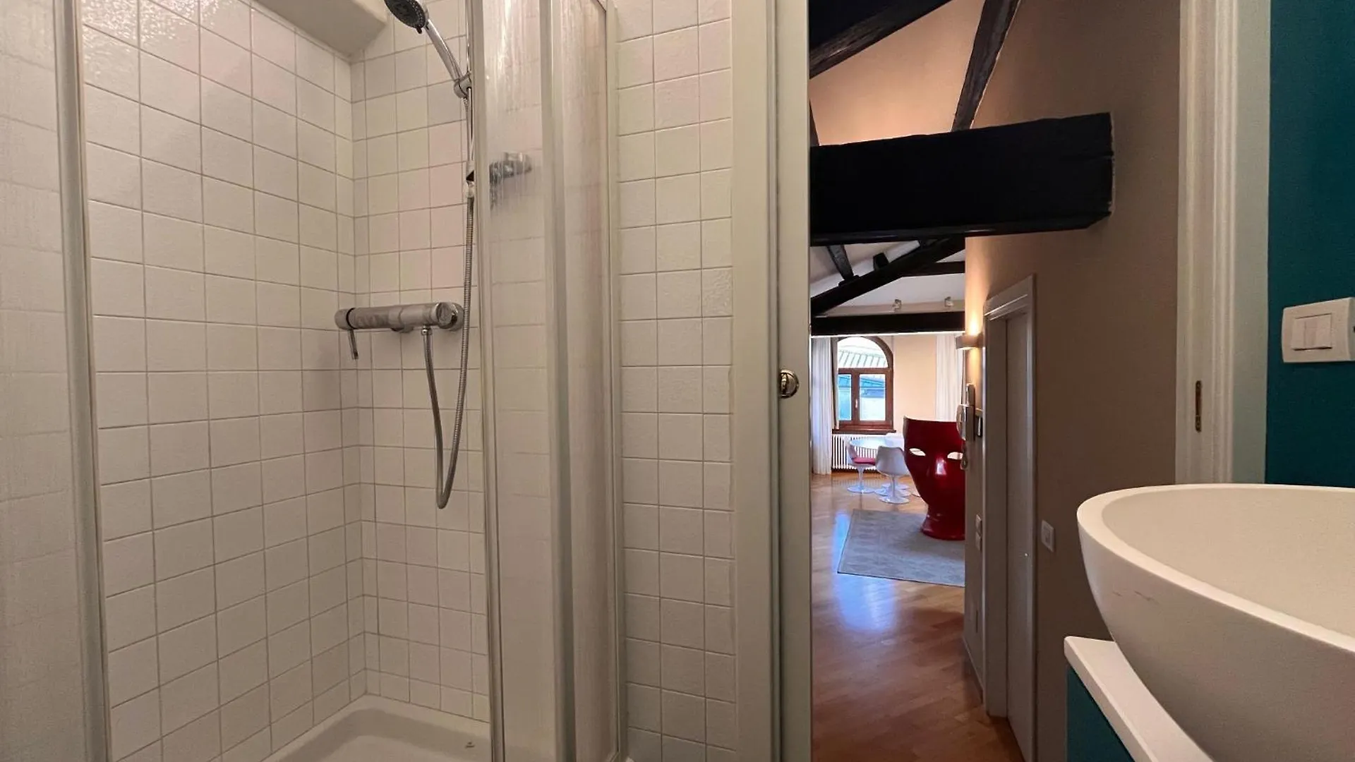 Piazza Erbe Lodge Verona Apartmán